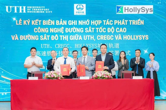 Chương trình hợp tác giữa Trường Đại học Giao thông vận tải TP. HCM và hai đối tác đã diễn ra. Ảnh: Internet