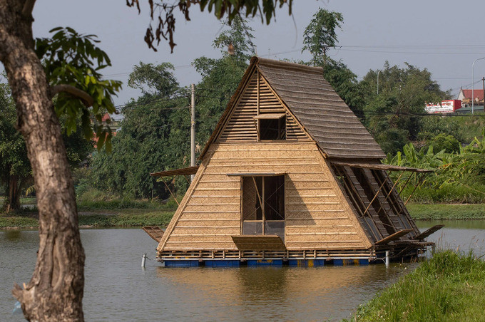 Với ý tưởng xây dựng những căn nhà có thể thích ứng với bão lũ,