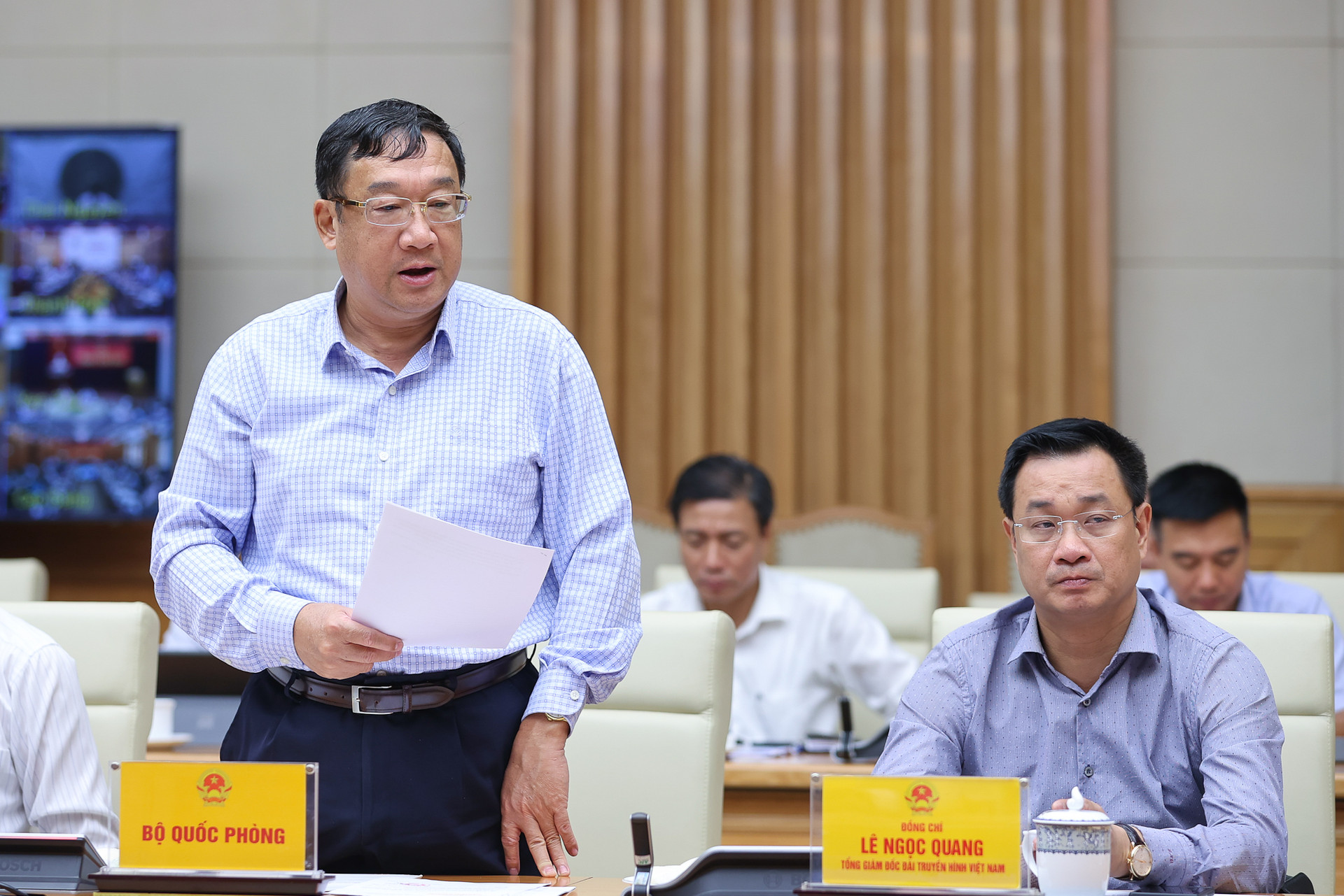 TỔNG THUẬT: Hội nghị sơ kết, đánh giá, rút kinh nghiệm về công tác phòng chống và khắc phục hậu quả bão số 3- Ảnh 6. TỔNG THUẬT: Hội nghị sơ kết, đánh giá, rút kinh nghiệm về công tác phòng chống và khắc phục hậu quả bão số 3- Ảnh 6.