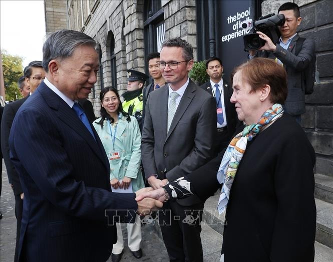 Tổng Bí thư, Chủ tịch nước Tô Lâm thăm Trường Đại học Trinity Dublin của Ireland- Ảnh 1. Tổng Bí thư, Chủ tịch nước Tô Lâm thăm Trường Đại học Trinity Dublin của Ireland- Ảnh 1.