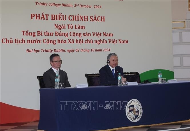 Tổng Bí thư, Chủ tịch nước Tô Lâm thăm Trường Đại học Trinity Dublin của Ireland- Ảnh 3. Tổng Bí thư, Chủ tịch nước Tô Lâm thăm Trường Đại học Trinity Dublin của Ireland- Ảnh 3.