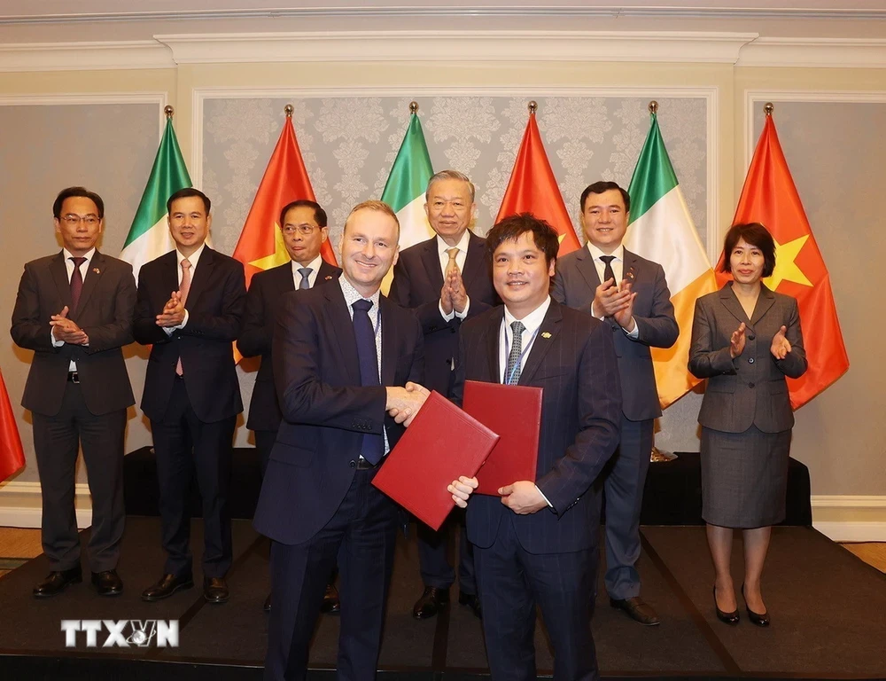 Tuyên bố chung về tăng cường quan hệ đối tác giữa Việt Nam và Ireland- Ảnh 4. Tuyên bố chung về tăng cường quan hệ đối tác giữa Việt Nam và Ireland- Ảnh 4.
