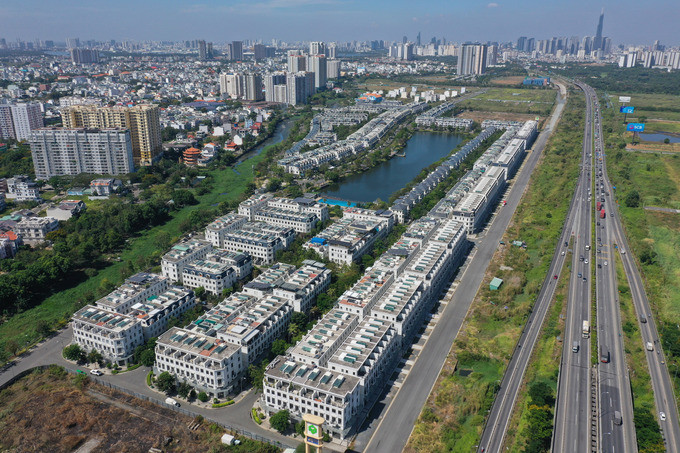 Phân khúc nhà liền thổ đang có sức