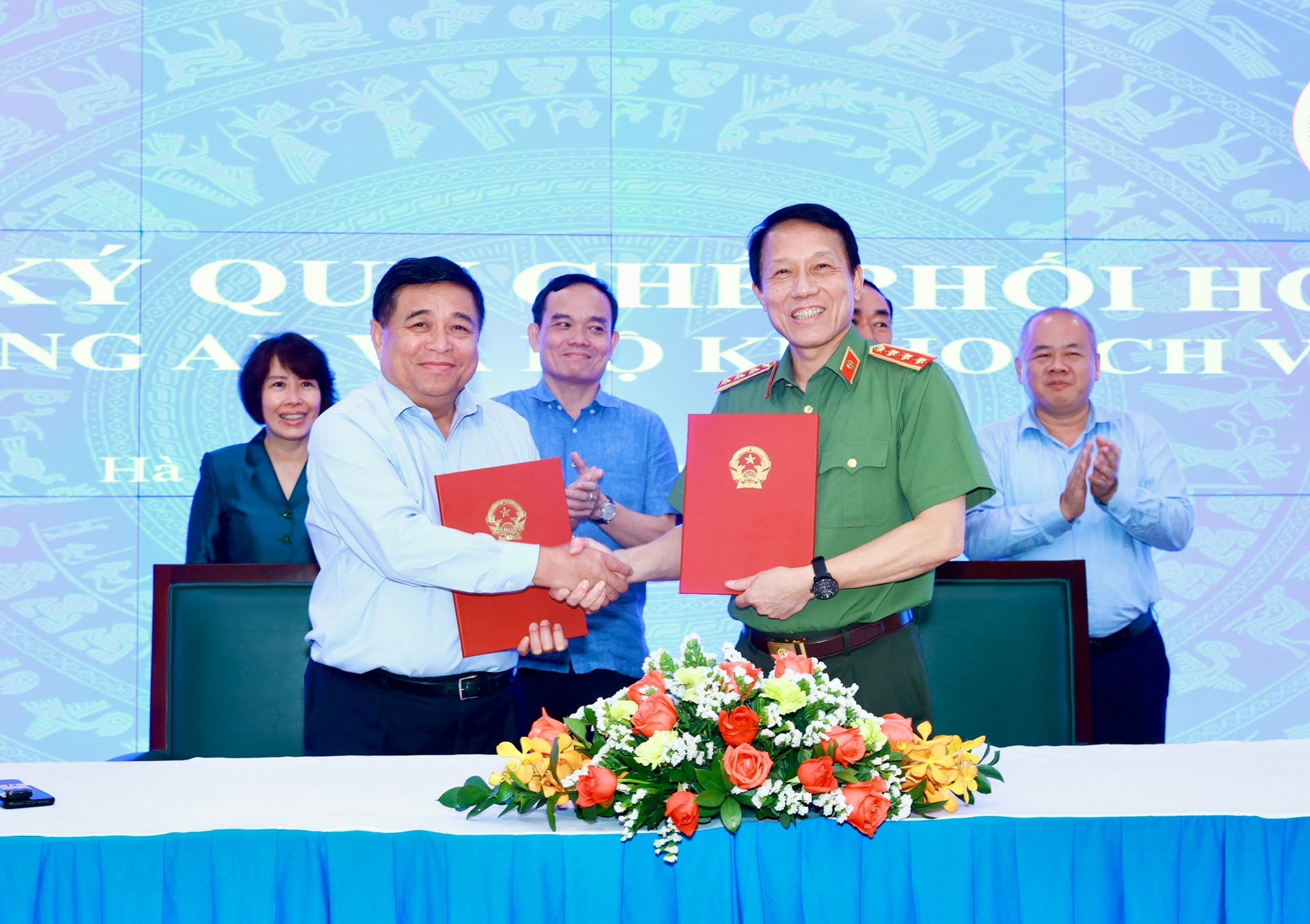 Đấu tranh phòng, chống tội phạm trong lĩnh vực kế hoạch, đầu tư- Ảnh 1. Đấu tranh phòng, chống tội phạm trong lĩnh vực kế hoạch, đầu tư- Ảnh 1.