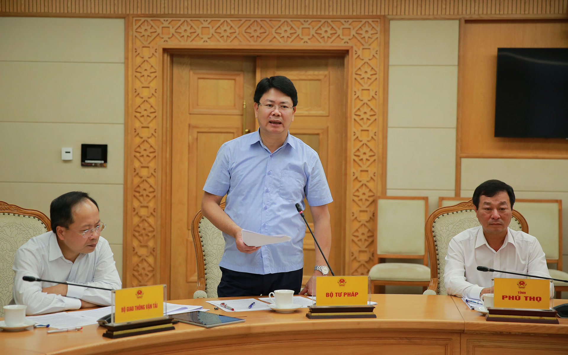 Khởi công xây cầu Phong Châu trong tháng 12/2024- Ảnh 3. Khởi công xây cầu Phong Châu trong tháng 12/2024- Ảnh 3.