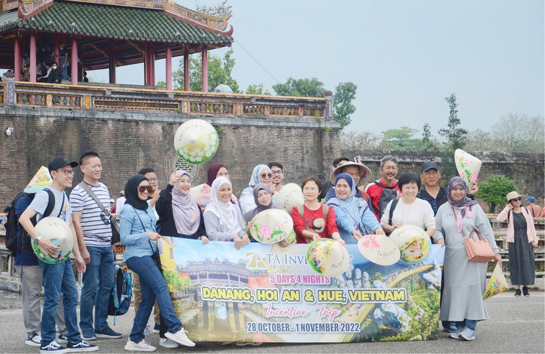 Ban hành tiêu chuẩn quốc gia về dịch vụ du lịch thân thiện với người Hồi giáo- Ảnh 1. Ban hành tiêu chuẩn quốc gia về dịch vụ du lịch thân thiện với người Hồi giáo- Ảnh 1.