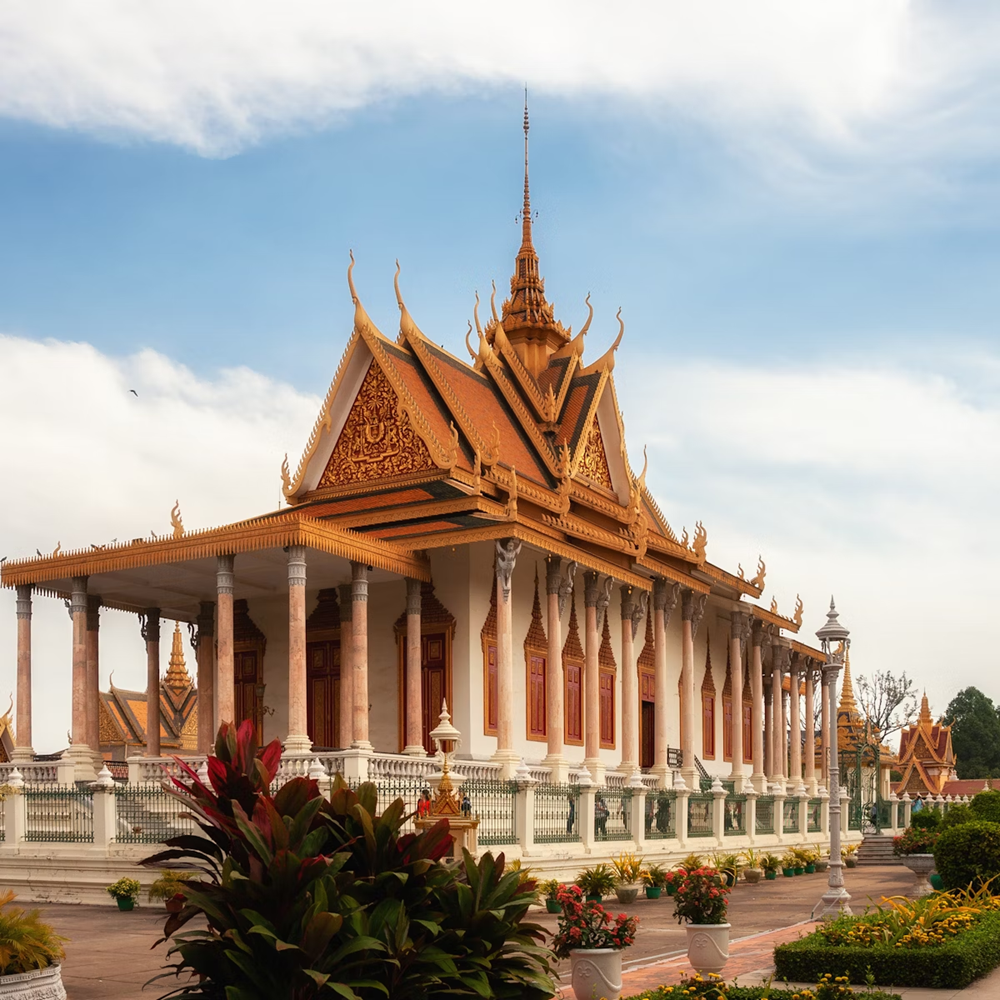 Cổ tự 600 tuổi tọa lạc trên đỉnh đồi nhân tạo cao nhất thành phố, nằm trên độ cao 27m - ảnh 1