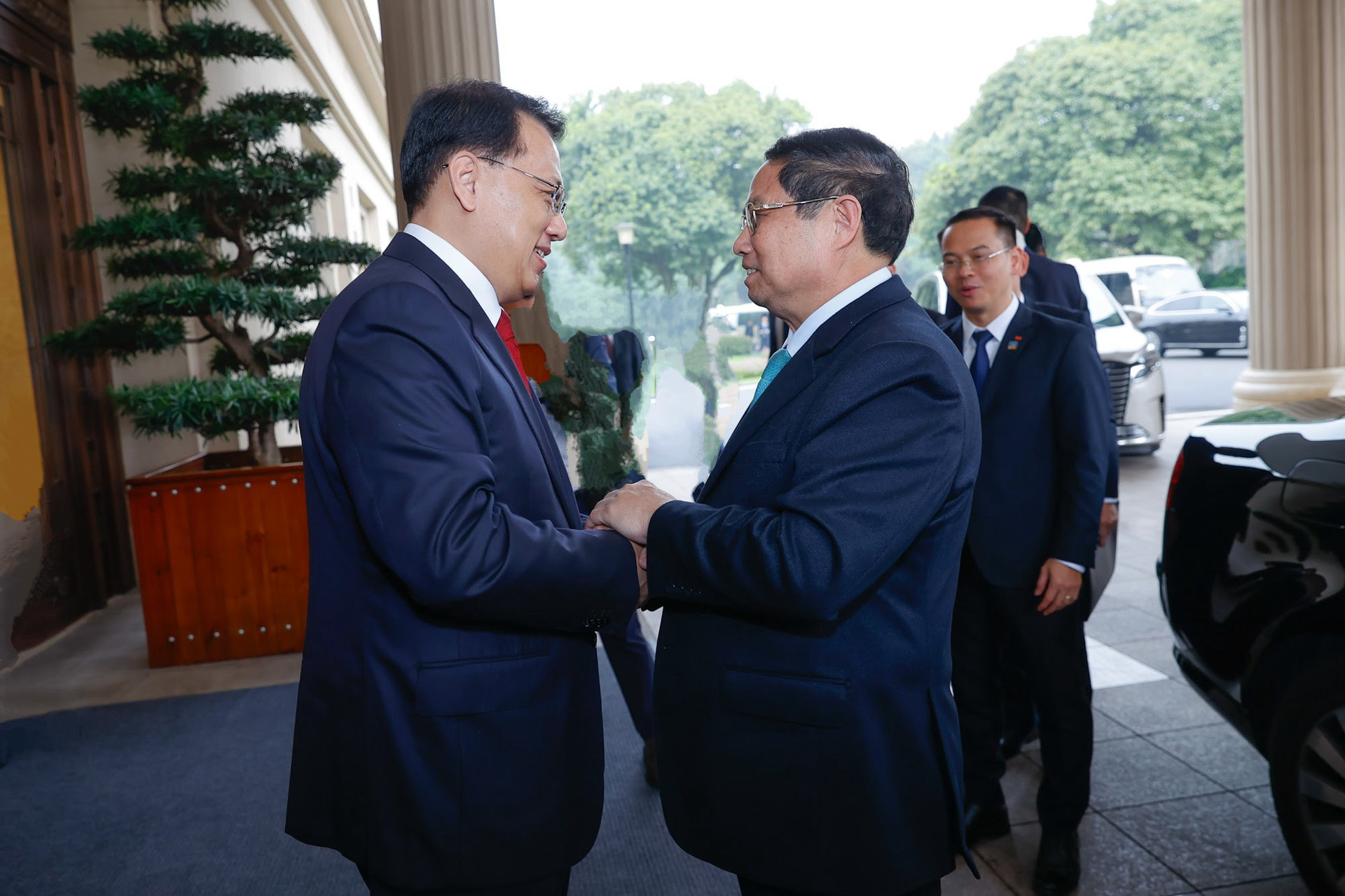Thủ tướng Phạm Minh Chính hội kiến Bí thư Trùng Khánh (Trung Quốc)- Ảnh 1. Thủ tướng Phạm Minh Chính hội kiến Bí thư Trùng Khánh (Trung Quốc)- Ảnh 1.