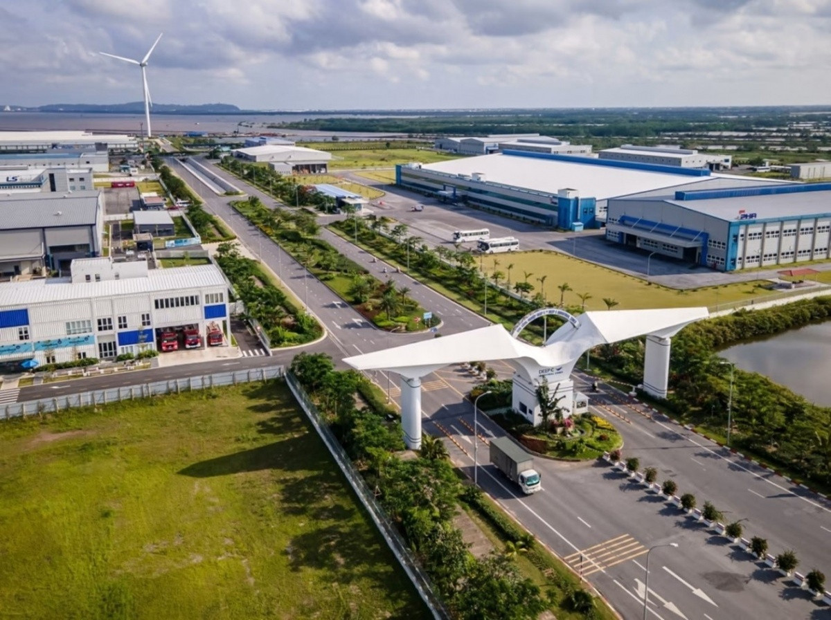 “Trung Quốc + 1” và lợi thế cạnh tranh của Việt Nam: Cơ hội và thách thức