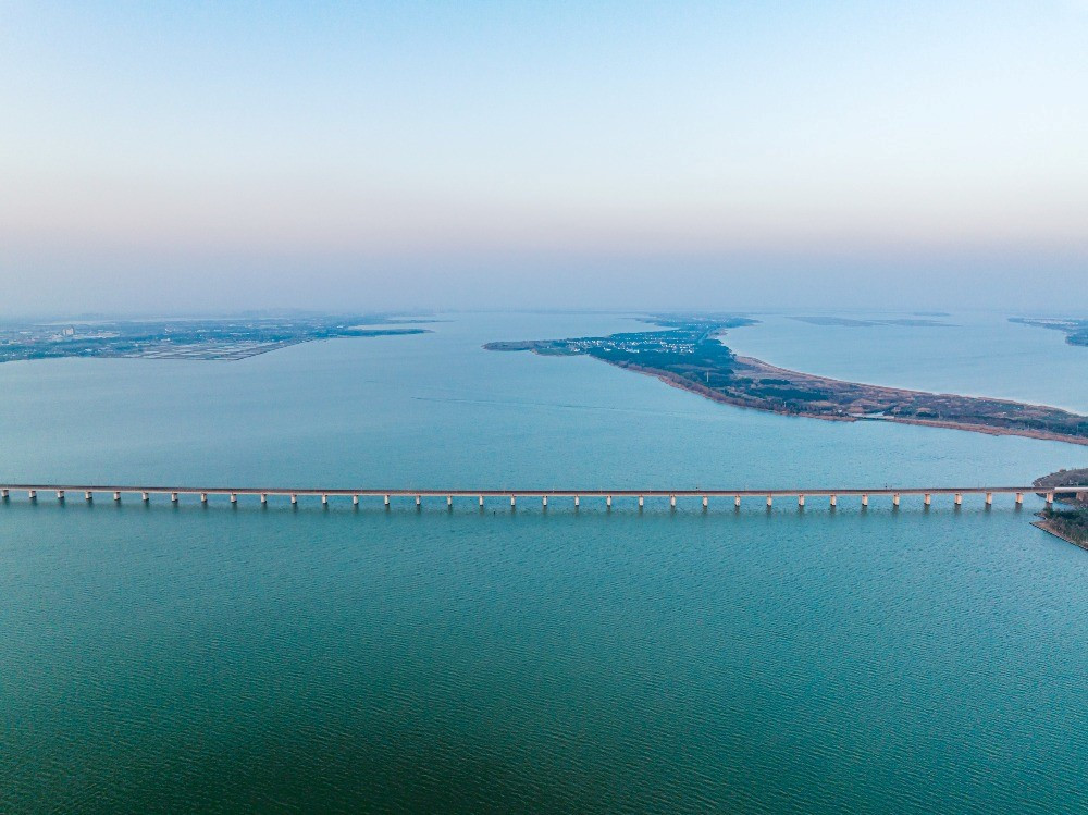 Huy động hàng chục nghìn công nhân, láng giềng Việt Nam xây dựng ‘siêu’ cầu 4 tỷ đô phá kỷ lục dài nhất thế giới - ảnh 5
