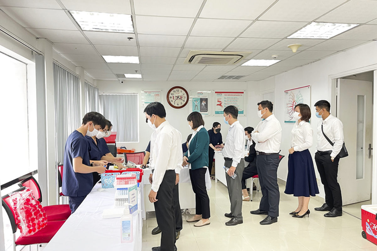 to-chuc-kham-suc-khoe-dinh-ky-cho-nhan-vien-05-dieu-doanh-nghiep-can-biet_0304231347.png