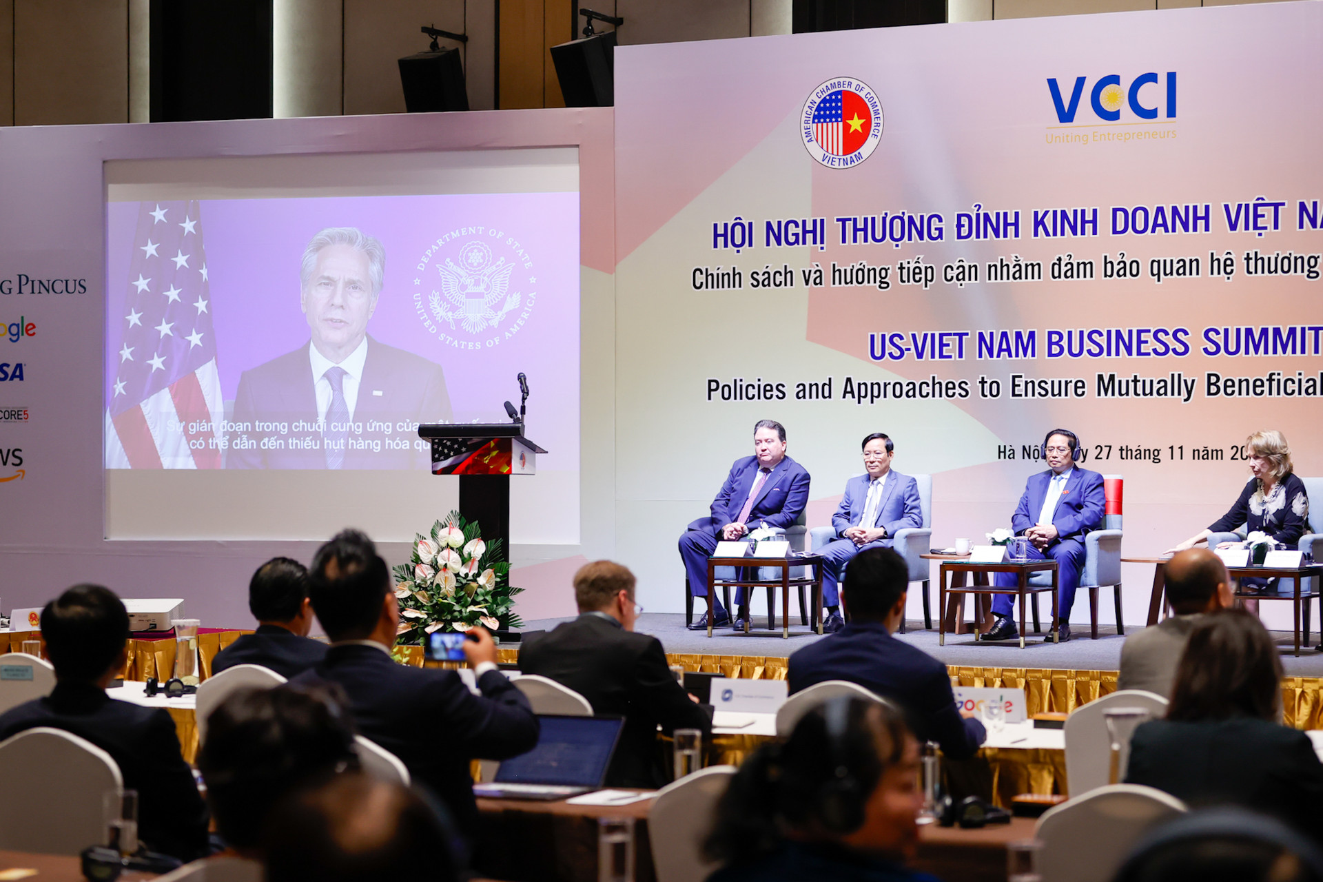Thủ tướng kêu gọi doanh nghiệp Hoa Kỳ đẩy mạnh hợp tác thương mại, đầu tư với Việt Nam trong kỷ nguyên mới- Ảnh 4. Thủ tướng kêu gọi doanh nghiệp Hoa Kỳ đẩy mạnh hợp tác thương mại, đầu tư với Việt Nam trong kỷ nguyên mới- Ảnh 4.