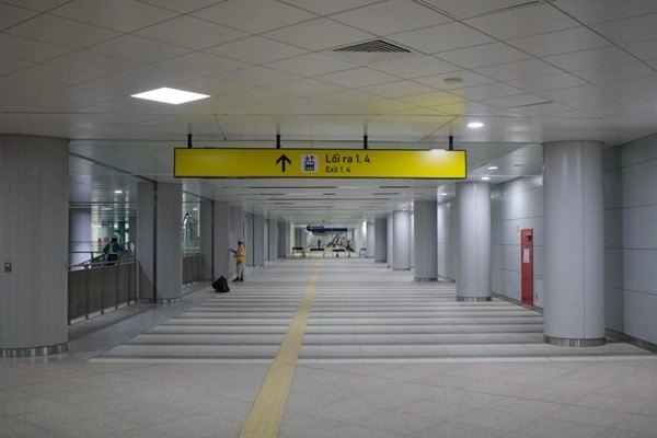 Tận mục nhà ga dưới lòng đất kết nối trực tiếp với trung tâm thương mại khổng lồ đầu tiên của TP. HCM