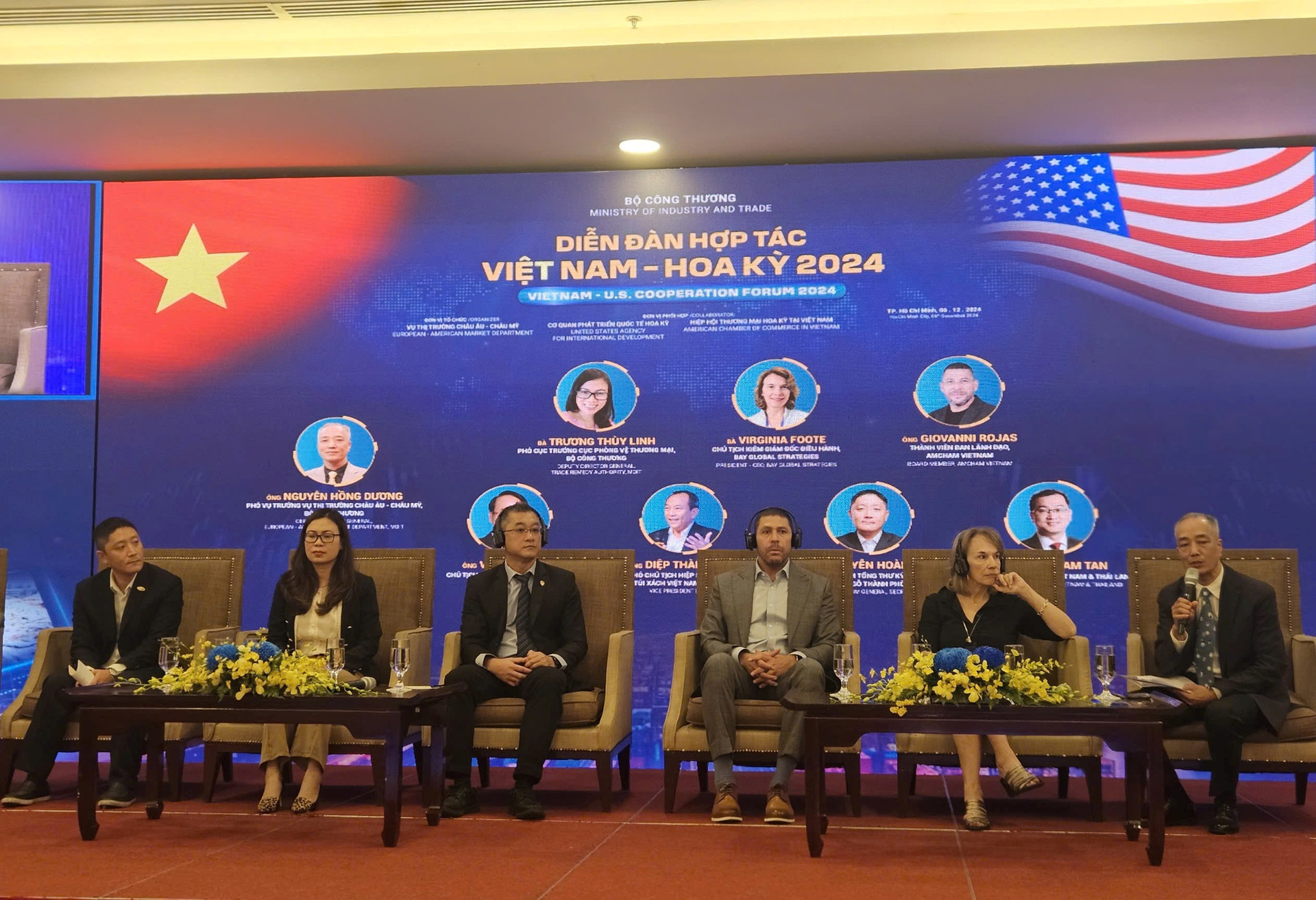 Hoa Kỳ sẵn sàng hợp tác kinh tế số, chuyển đổi số với Việt Nam- Ảnh 1. Hoa Kỳ sẵn sàng hợp tác kinh tế số, chuyển đổi số với Việt Nam- Ảnh 1.