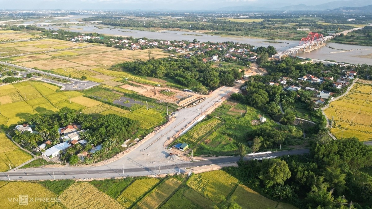 Cây cầu thứ 6 bắc qua con sông lớn nhất tỉnh Quảng Ngãi sắp hoàn thành