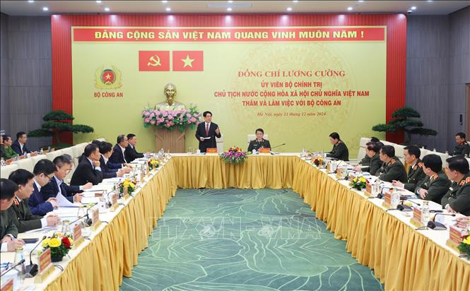 Chủ tịch nước Lương Cường thăm và làm việc với Bộ Công an- Ảnh 2. Chủ tịch nước Lương Cường thăm và làm việc với Bộ Công an- Ảnh 2.