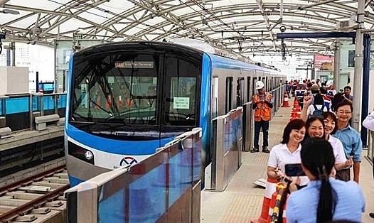 TP. HCM miễn phí hoàn toàn tiền vé tháng đầu tiên cho tất cả người dân đi metro số 1