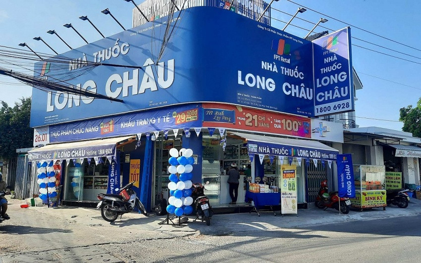 Cổ đông kỳ vọng gì ở mức P/E siêu đắt đỏ của FPT Retail (FRT)?