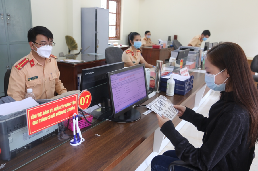 Ngay năm sau, 6 trường hợp này phải đổi chứng nhận đăng ký xe và biển số xe - ảnh 1