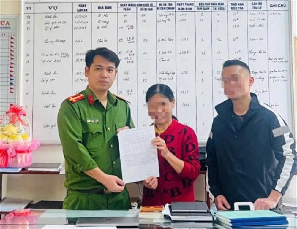 Người phụ nữ suýt bị lừa mang toàn bộ số vàng hơn 500 triệu đồng đi bán: Công an cảnh báo người dân tuyệt đối không cung cấp những thông tin sau - ảnh 2