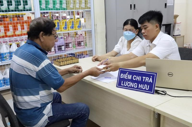 Chi tiết mức lương hưu chính thức từ 2025 sau khi đã tăng 15%, người được hưởng lưu ý - ảnh 2