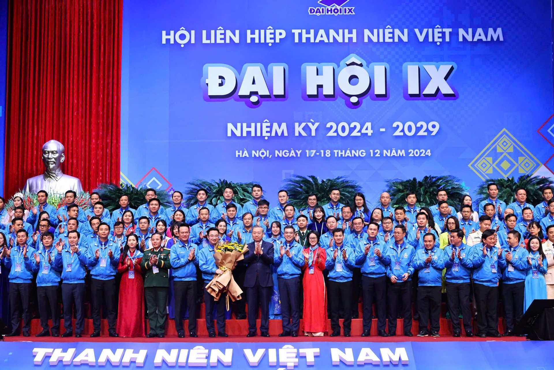 Tổng Bí thư Tô Lâm: Luôn đặt thanh niên ở vị trí trung tâm trong nhiều vấn đề lớn của đất nước- Ảnh 7. Tổng Bí thư Tô Lâm: Luôn đặt thanh niên ở vị trí trung tâm trong nhiều vấn đề lớn của đất nước- Ảnh 7.