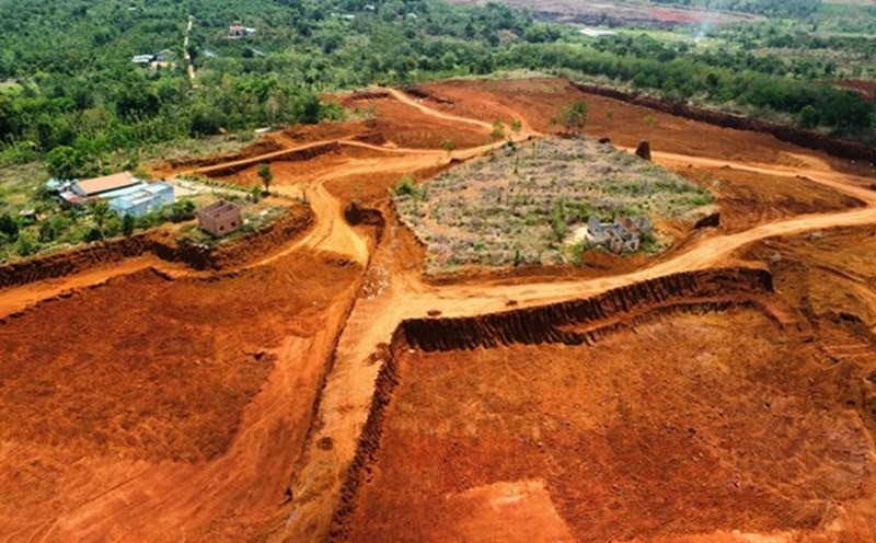 Hoạt động khai thác bô xít ở Đắk Nông. Ảnh: Phan Tuấn Hoạt động khai thác bô xít ở Đắk Nông. Ảnh: Phan Tuấn