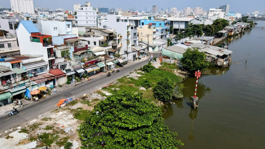 TP. HCM giải tỏa hơn 1.000 căn nhà phục vụ dự án 7.400 tỷ đồng- Ảnh 2.