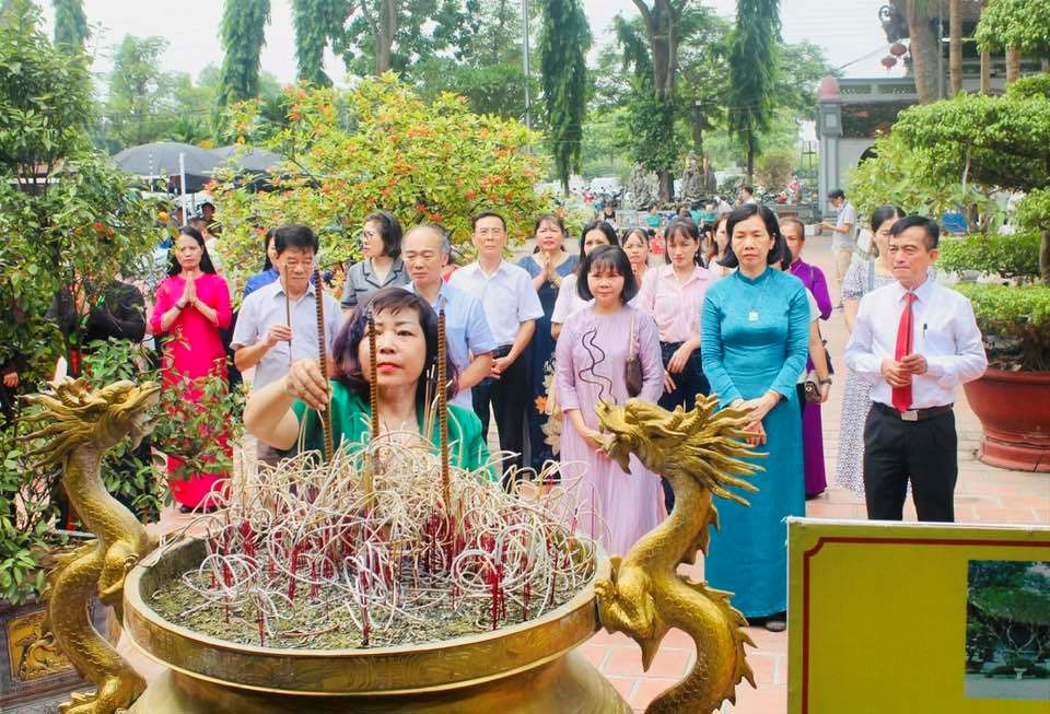 Bức tượng đồng nguyên chất nặng 30 tấn lớn nhất Việt Nam, tôn thờ ‘Người phụ nữ huyền thoại’ 2 lần giúp vua trị quốc - ảnh 6