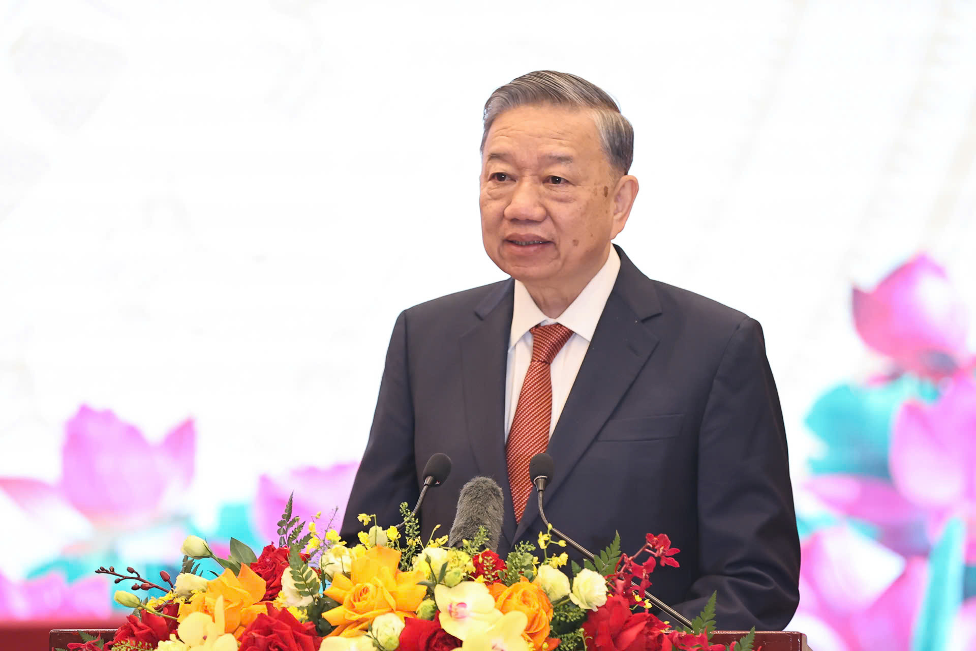 Tổng Bí thư Tô Lâm gửi gắm nhiều kỳ vọng đối với các trí thức, nhà khoa học- Ảnh 2. Tổng Bí thư Tô Lâm gửi gắm nhiều kỳ vọng đối với các trí thức, nhà khoa học- Ảnh 2.