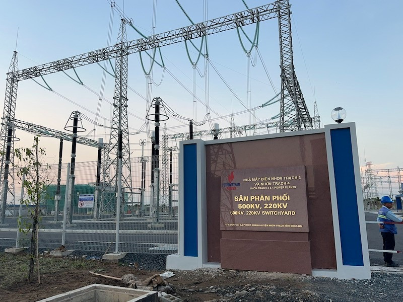 Công trình trọng điểm LNG đầu tiên tại Việt Nam vừa hoàn thành- Ảnh 1. Công trình trọng điểm LNG đầu tiên tại Việt Nam vừa hoàn thành- Ảnh 1.