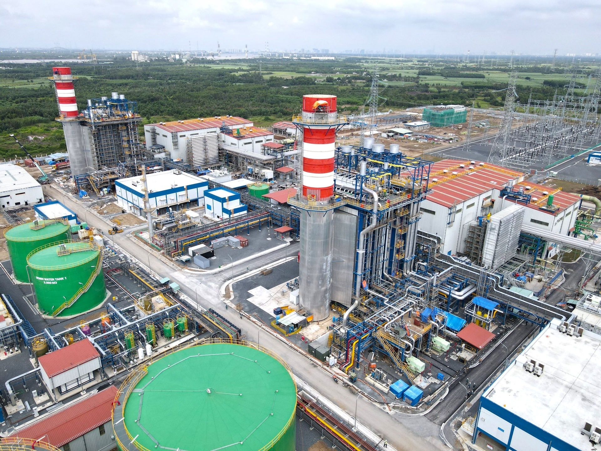 Nhà máy điện khí LNG 1,4 tỷ USD đầu tiên tại Việt Nam: Công nghệ mới nhất, tổ máy tuabin khí có công suất lớn nhất thế giới- Ảnh 3. Nhà máy điện khí LNG 1,4 tỷ USD đầu tiên tại Việt Nam: Công nghệ mới nhất, tổ máy tuabin khí có công suất lớn nhất thế giới- Ảnh 3.