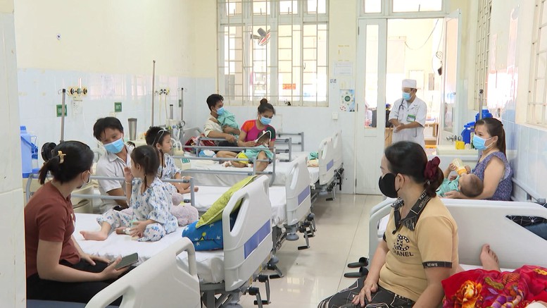 Tăng cường phòng, chống bệnh truyền nhiễm dịp Tết Nguyên đán- Ảnh 1. Tăng cường phòng, chống bệnh truyền nhiễm dịp Tết Nguyên đán- Ảnh 1.