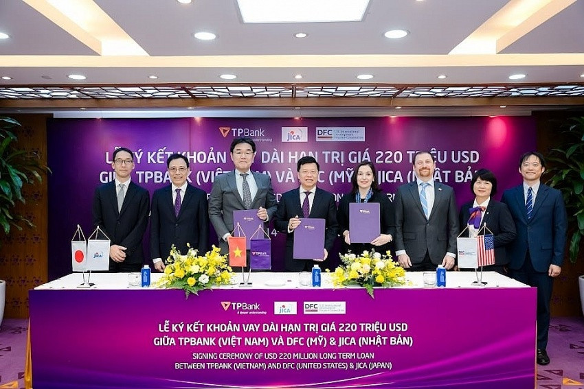 TPBank nhận khoản vay 220 triệu USD từ 'đại bàng' DFC và JICA