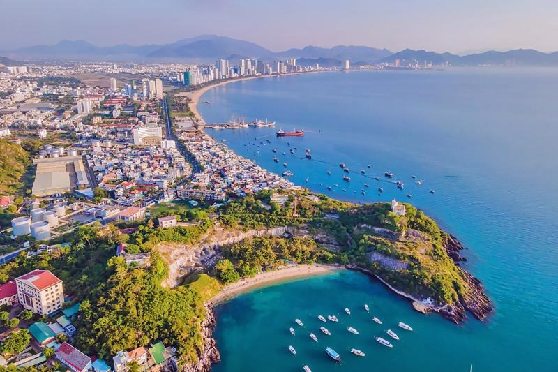 5 năm nữa, tỉnh có đường bờ biển dài nhất Việt Nam sẽ lên TP trực thuộc Trung ương: 83 dự án được ưu tiên- Ảnh 1. 5 năm nữa, tỉnh có đường bờ biển dài nhất Việt Nam sẽ lên TP trực thuộc Trung ương: 83 dự án được ưu tiên- Ảnh 1.
