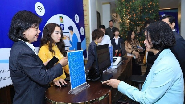 Thành phố lớn nhất Việt Nam khai trương đại lý dịch vụ công trực tuyến đầu tiên - ảnh 2