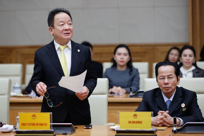Ông Đỗ Quang Hiển - Nhà sáng lập, Chủ tịch Điều hành Tập đoàn T&T Group phát biểu tại Hội nghị - Ảnh VGP/Nhật Bắc Ông Đỗ Quang Hiển - Nhà sáng lập, Chủ tịch Điều hành Tập đoàn T&T Group phát biểu tại Hội nghị - Ảnh VGP/Nhật Bắc