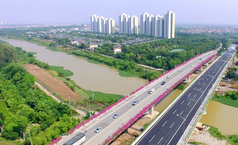Trong năm nay, tỉnh là ‘bến đỗ’ của Tập đoàn Trump tại Việt Nam sẽ xây dựng tuyến đường 10.000 tỷ dọc sông Hồng- Ảnh 1. Trong năm nay, tỉnh là ‘bến đỗ’ của Tập đoàn Trump tại Việt Nam sẽ xây dựng tuyến đường 10.000 tỷ dọc sông Hồng- Ảnh 1.