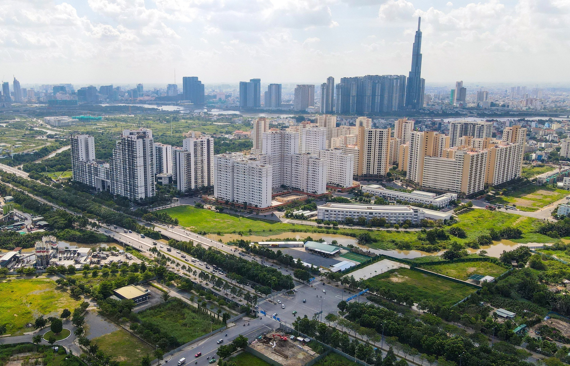 'Thành phố trong thành phố' đầu tiên của Việt Nam sẽ có đường sắt đô thị kết nối sân bay lớn nhất cả nước- Ảnh 1. 'Thành phố trong thành phố' đầu tiên của Việt Nam sẽ có đường sắt đô thị kết nối sân bay lớn nhất cả nước- Ảnh 1.
