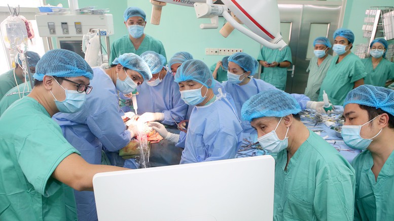 Bệnh viện Trung ương Huế: Khẳng định vị thế chinh phục đỉnh cao ghép tạng- Ảnh 1. Bệnh viện Trung ương Huế: Khẳng định vị thế chinh phục đỉnh cao ghép tạng- Ảnh 1.