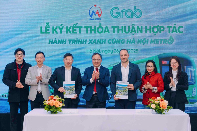Metro Hà Nội và Grab Việt Nam hợp tác phát triển đường sắt đô thị Hà Nội- Ảnh 1. Metro Hà Nội và Grab Việt Nam hợp tác phát triển đường sắt đô thị Hà Nội- Ảnh 1.