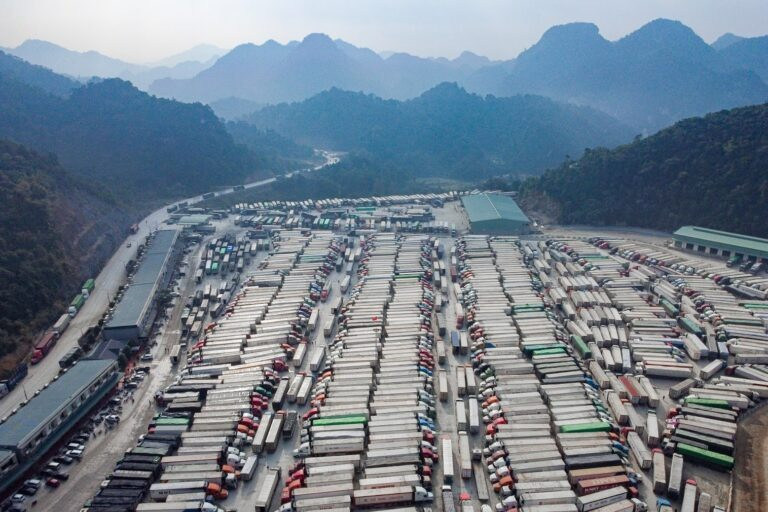 Cửa khẩu trên tuyến biên giới Việt Nam - Trung Quốc sẽ quy hoạch thành khu kinh tế năng động- Ảnh 2. Cửa khẩu trên tuyến biên giới Việt Nam - Trung Quốc sẽ quy hoạch thành khu kinh tế năng động- Ảnh 2.