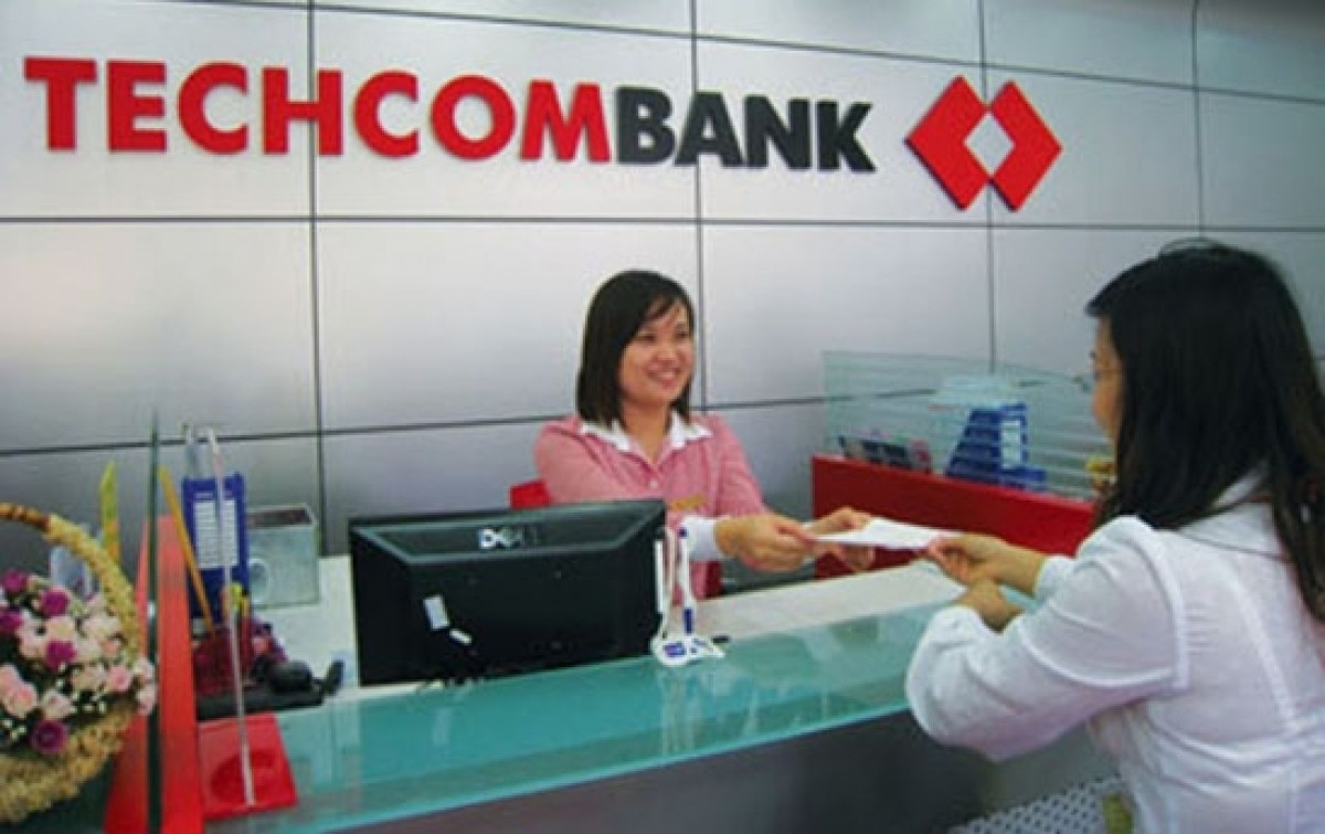 Techcombank (TCB) tăng mạnh lãi suất tiết kiệm ngay đầu tháng