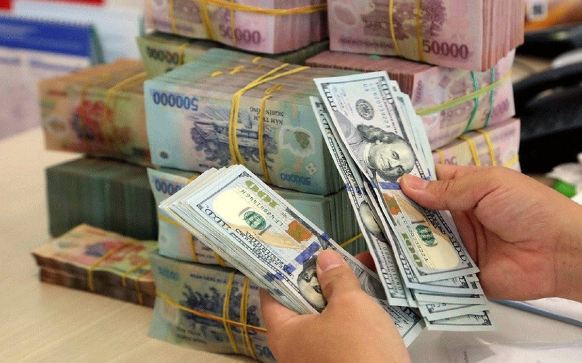 Khởi tố 9 đối tượng bán 200 triệu 'tiền giả', thu về 84 triệu tiền thật